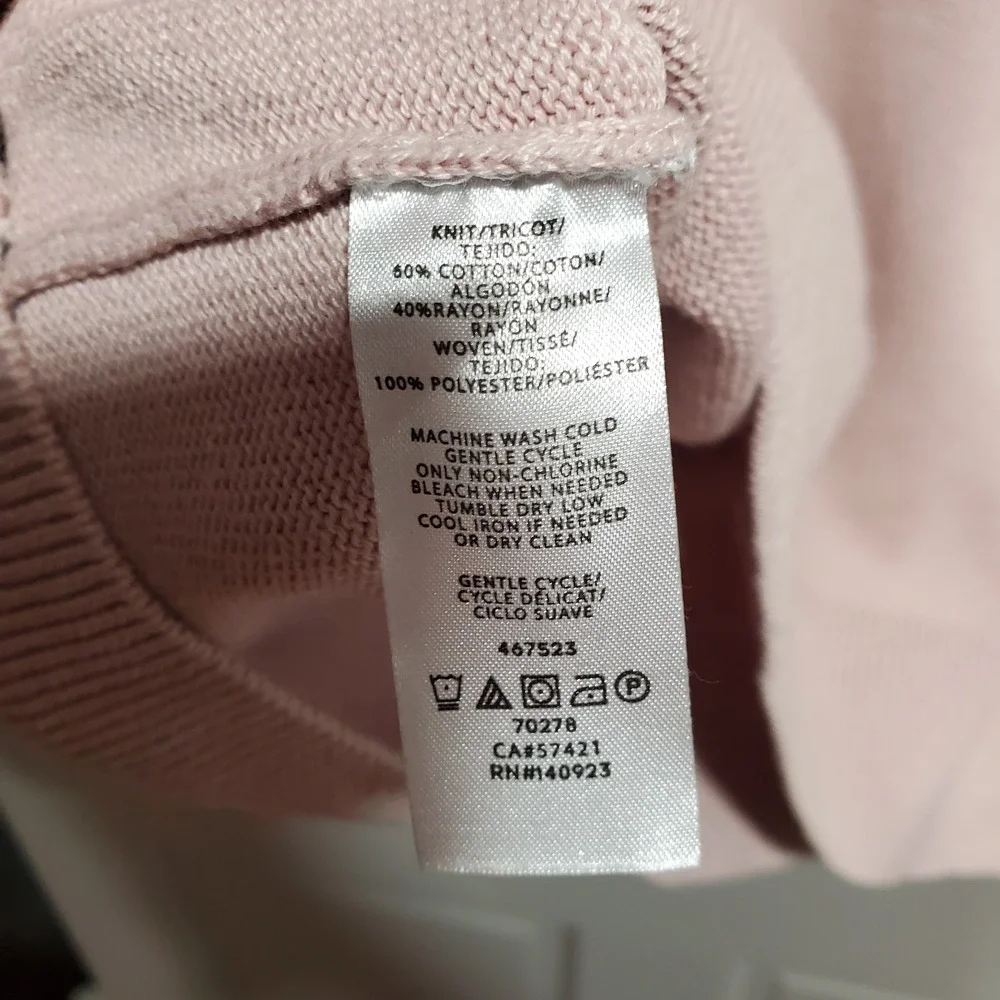 Loft women Sweater Size‎ Medium Soft Blush Pink Long Sleeves Ribbed cuffs Office